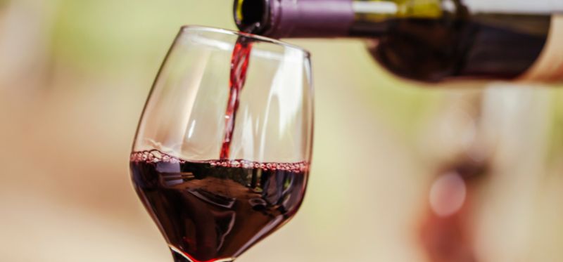 Vente de vin, champagne, spiritueux et coffrets cadeaux